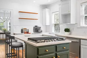 316 Spring St, Thomasville, NC 27360 - Photo 9