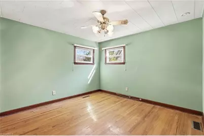 134 Grady Road, Reidsville, NC 27320 - Photo 17