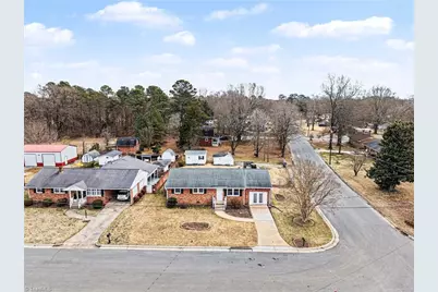 106 Hall Street, Graham, NC 27253 - Photo 35