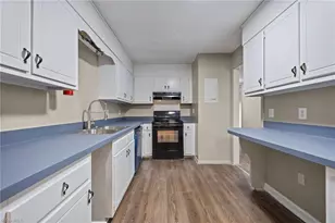 1700 N Hamilton St, High Point, NC 27262 - Photo 7