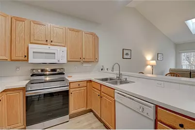 125 Stadium Oaks Drive, Clemmons, NC 27012 - Photo 9