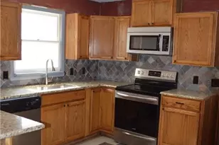 315 Herring St, Mount Airy, NC 27030 - Photo 5