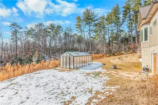 153 Woodridge Dr, Mount Airy, NC 27030 - Photo 27