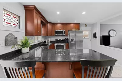 807 Gallant Court, Winston-Salem, NC 27101 - Photo 13