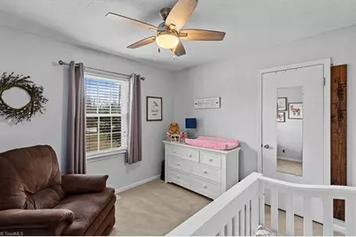 807 Gallant Court, Winston-Salem, NC 27101 - Photo 25