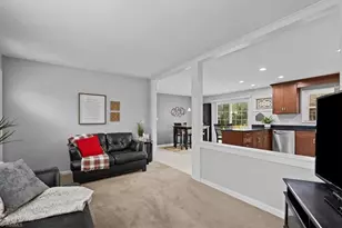 807 Gallant Ct, Winston-Salem, NC 27101 - Photo 7