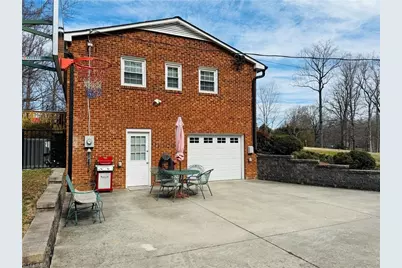 807 Gallant Court, Winston-Salem, NC 27101 - Photo 39