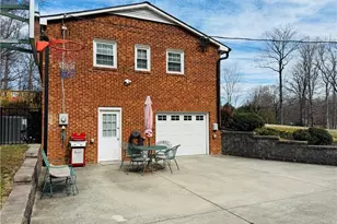 807 Gallant Ct, Winston-Salem, NC 27101 - Photo 39