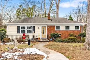 111 Forestdale Dr, Jamestown, NC 27282 - Photo 1