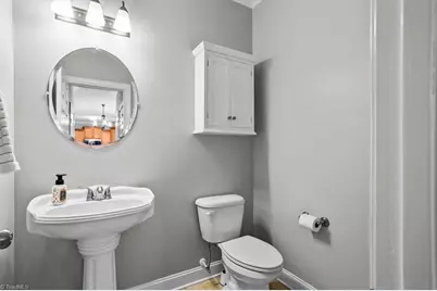 8205 Hunters Drive, Greensboro, NC 27455 - Photo 15