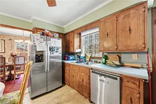 3405 Longview Dr, Burlington, NC 27215 - Photo 9