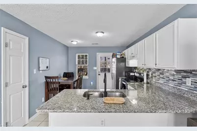 2313 Phillips Avenue, Greensboro, NC 27405 - Photo 9