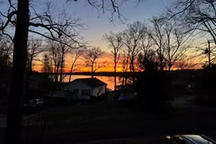 235 Rock Harbor Dr, Lexington, NC 27292 - Photo 3