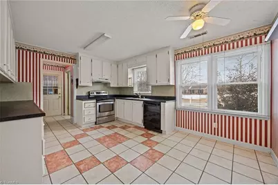 1448 Spring Hill Circle, Kernersville, NC 27284 - Photo 11