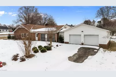 1448 Spring Hill Circle, Kernersville, NC 27284 - Photo 31