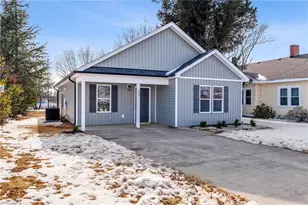 13 Pickard Cir, Lexington, NC 27292 - Photo 3