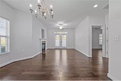 1425 New Garden Road #A, Greensboro, NC 27410 - Photo 7