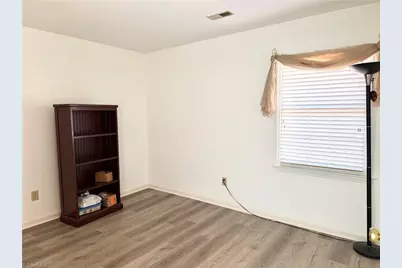 205 Standish Drive, Chapel Hill, NC 27517 - Photo 5