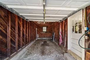 2865 Quincy Dr, Winston-Salem, NC 27103 - Photo 33