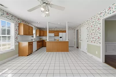 6012 Aaron Place Lane, Kernersville, NC 27284 - Photo 19