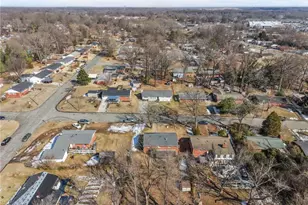 3217 London Rd, Greensboro, NC 27405 - Photo 35