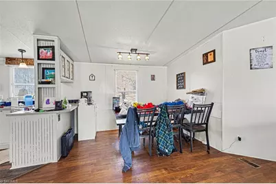 1160 Sandy Cross Road, Reidsville, NC 27320 - Photo 5