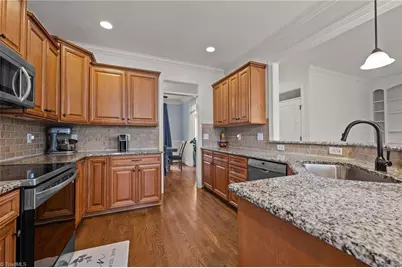 1840 Buxton Way, Burlington, NC 27215 - Photo 7