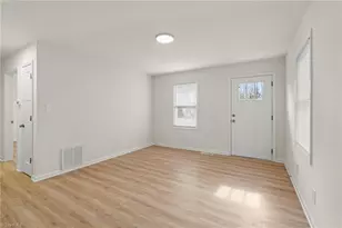 417 Moffitt Dr, High Point, NC 27265 - Photo 9