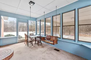 241 Willowlake Rd, Greensboro, NC 27405 - Photo 27