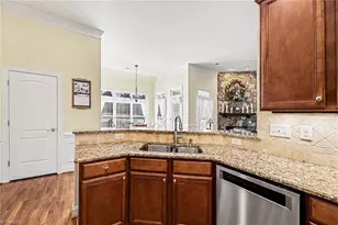 115 Town Lot Dr, Pfafftown, NC 27040 - Photo 9