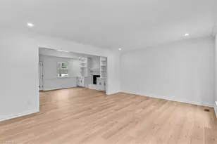 3003 Edgewater Dr, Greensboro, NC 27403 - Photo 19