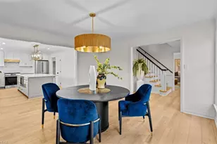 3003 Edgewater Dr, Greensboro, NC 27403 - Photo 9