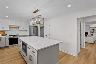 3003 Edgewater Dr, Greensboro, NC 27403 - Photo 13