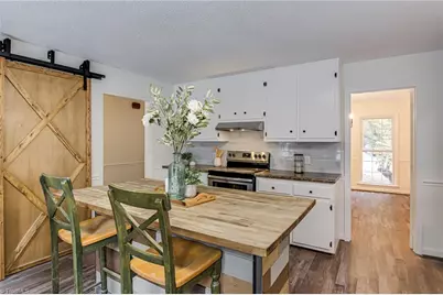 5090 Cobblestone Road, Winston-Salem, NC 27106 - Photo 7