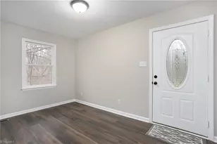 1528 Idlewild Ave, Burlington, NC 27217 - Photo 25