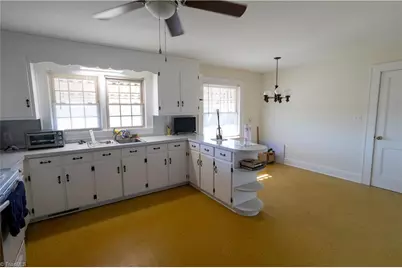 310 Fred Sink Road, Midway, NC 27107 - Photo 9