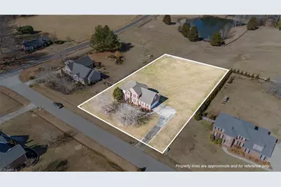 8596 Oak Meadows Drive, Kernersville, NC 27284 - Photo 3