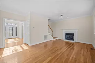 8596 Oak Meadows Dr, Kernersville, NC 27284 - Photo 15