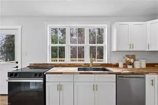 1604 E Lexington Ave, High Point, NC 27262 - Photo 15