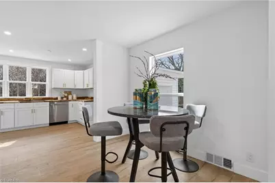 1604 E Lexington Avenue, High Point, NC 27262 - Photo 7