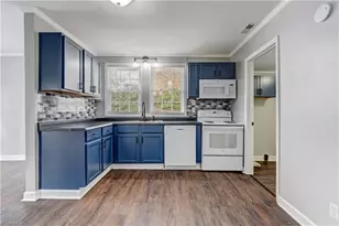 507 Washington St, Mayodan, NC 27027 - Photo 9