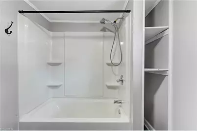 507 Washington Street, Mayodan, NC 27027 - Photo 17