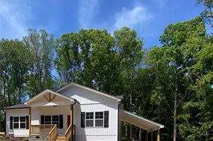 605 Kendall St, Eden, NC 27288 - Photo 1