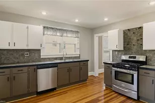 634 Brent St, Winston-Salem, NC 27103 - Photo 13