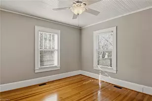 634 Brent St, Winston-Salem, NC 27103 - Photo 17