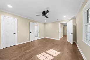 531 N Elm St, Asheboro, NC 27203 - Photo 21