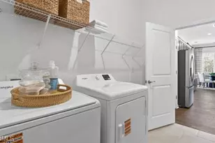 200 Mary Montrose Blvd, Jamestown, NC 27282 - Photo 15