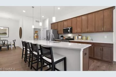 200 Mary Montrose Boulevard, Jamestown, NC 27282 - Photo 5