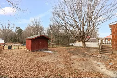 909 Sunset Avenue, Asheboro, NC 27203 - Photo 29