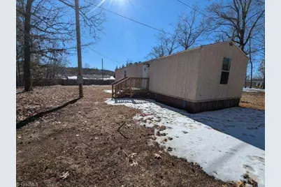 166 Veterans Avenue, Lexington, NC 27292 - Photo 5